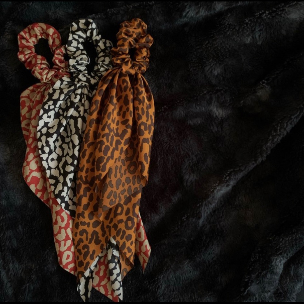 leopard print hair tie/scarf set